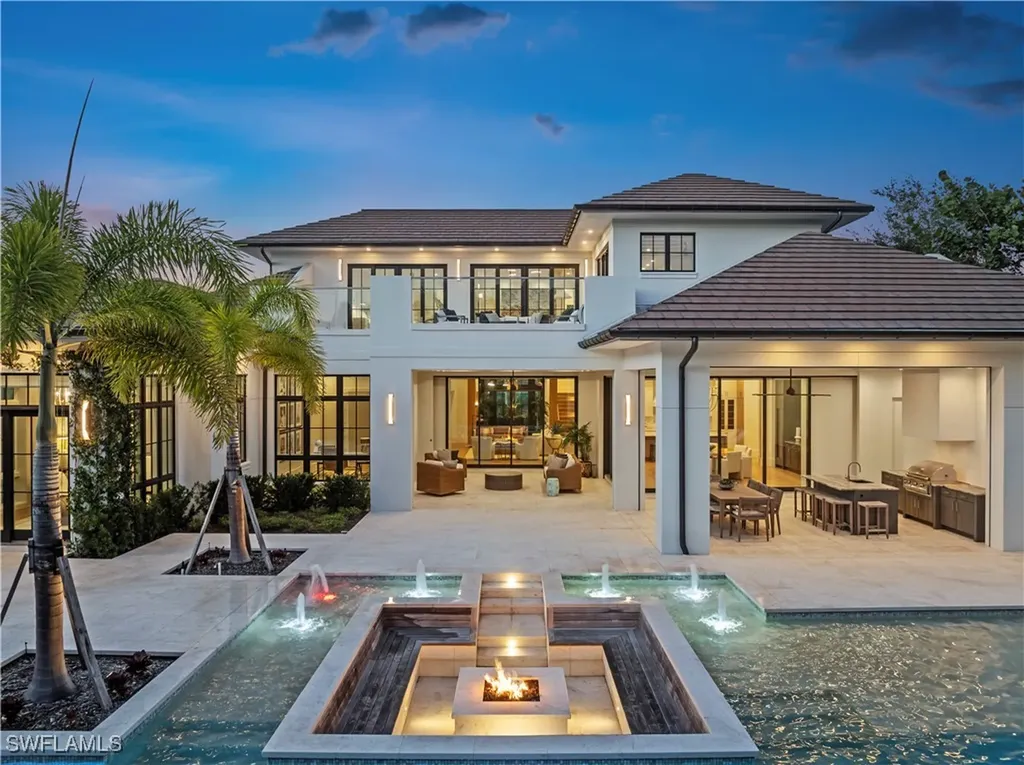 626 S Golf Drive Naples FL 34102