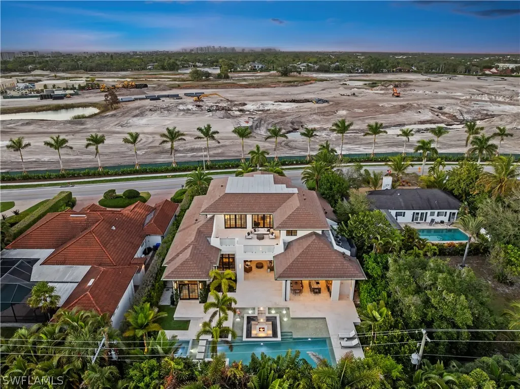 626 S Golf Drive Naples FL 34102