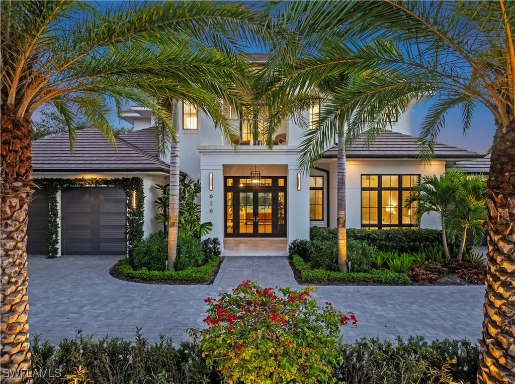 626 S Golf Drive Naples FL 34102