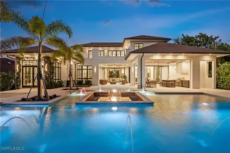 626 S Golf Drive Naples FL 34102