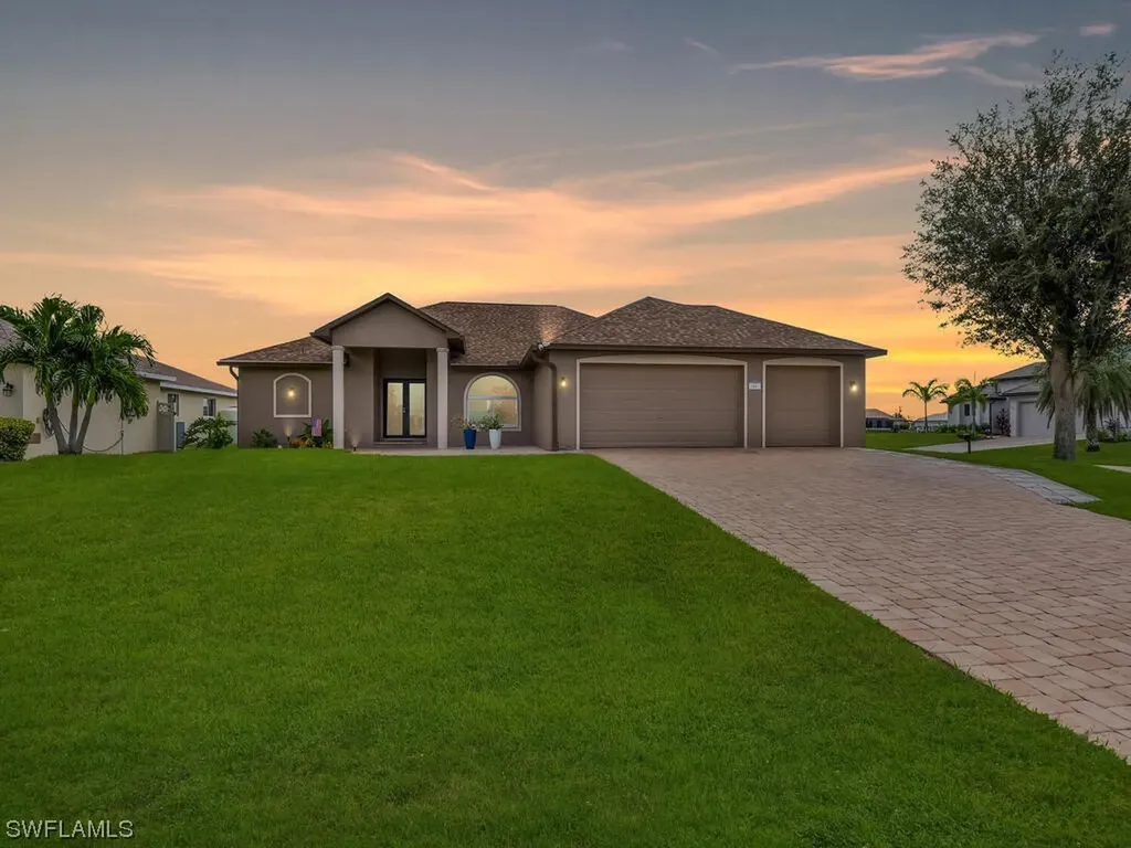Cape Coral FL, 1001 NW 37th Avenue