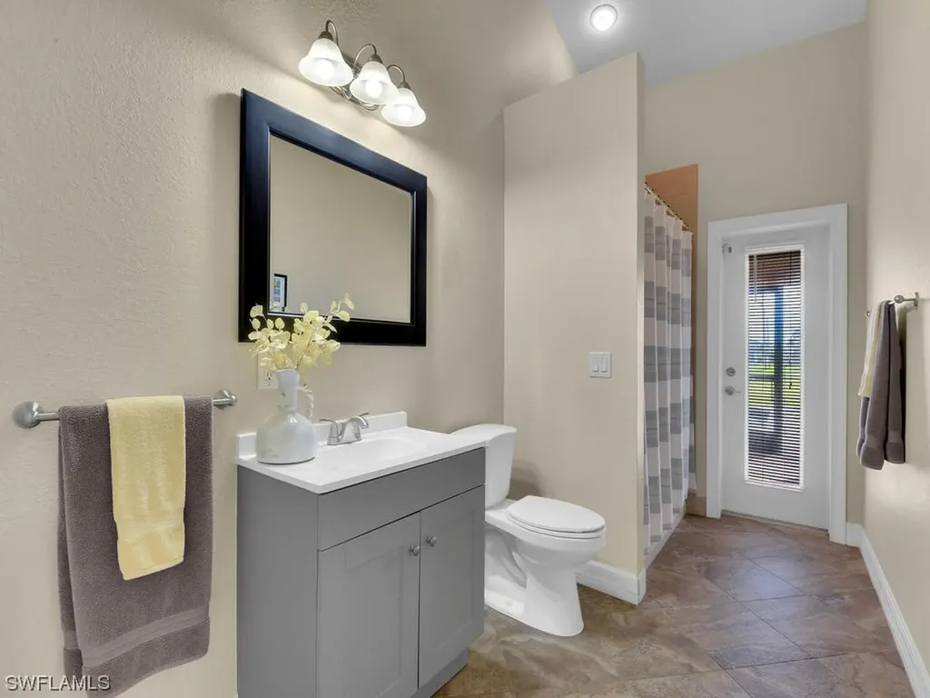 1001 NW 37th Avenue Cape Coral FL 33993