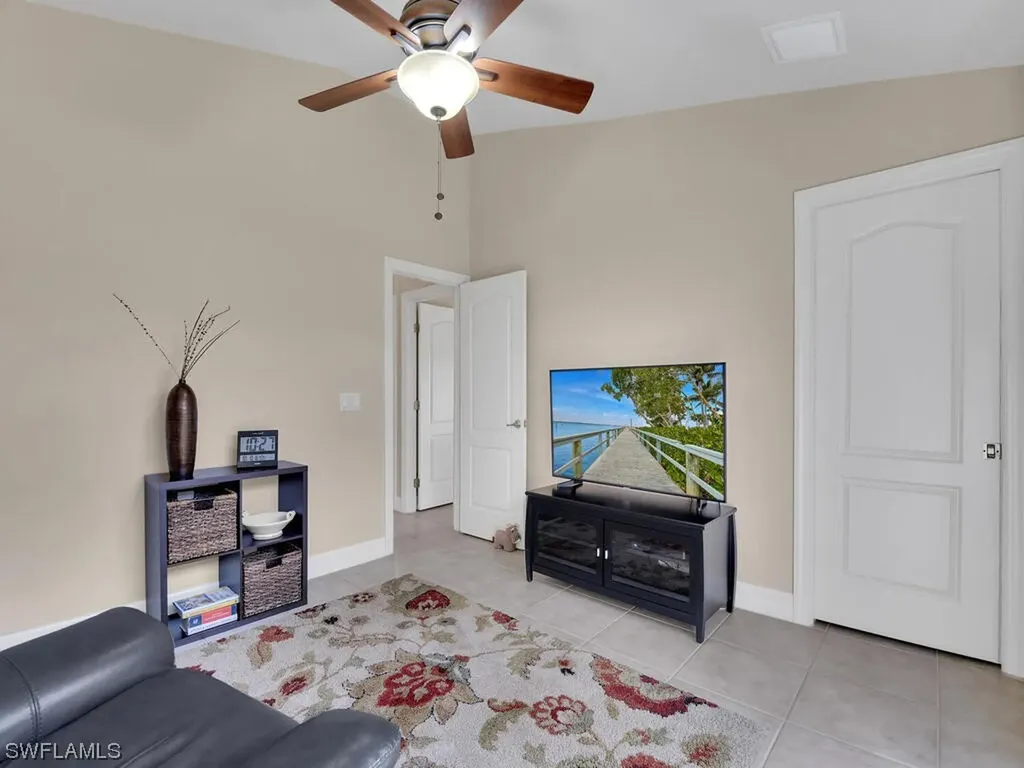 1001 NW 37th Avenue Cape Coral FL 33993