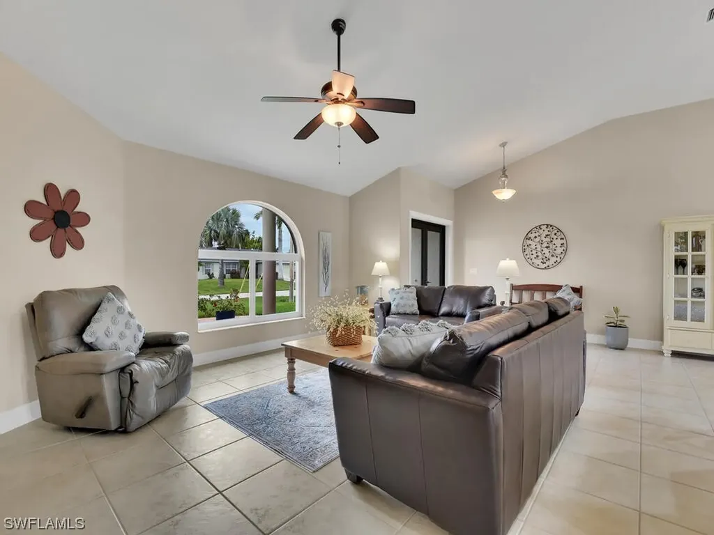 1001 NW 37th Avenue Cape Coral FL 33993