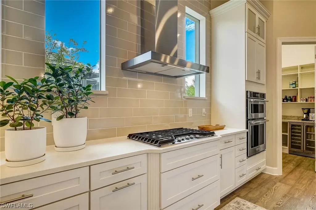 8930 Bahama Swallow Way Naples FL 34120