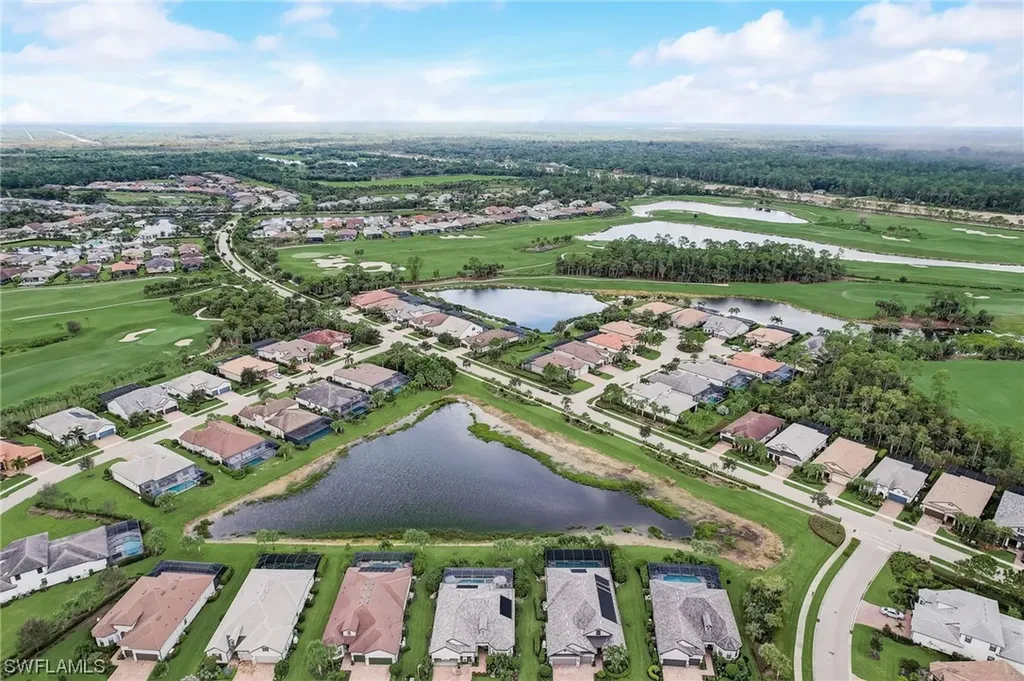 8930 Bahama Swallow Way Naples FL 34120