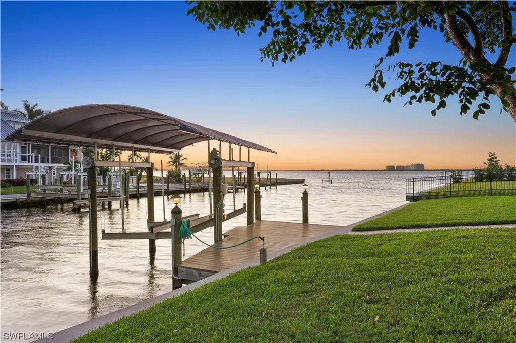 15248 Bahia Court Fort Myers FL 33908