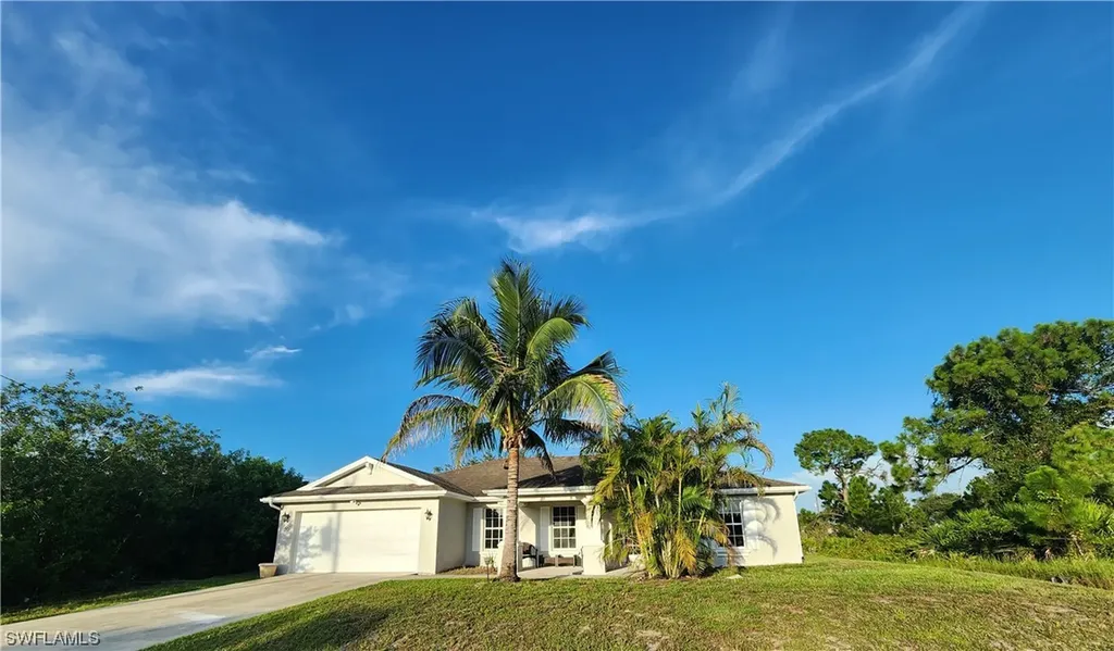 4628 Jane Avenue N Lehigh Acres FL 33971