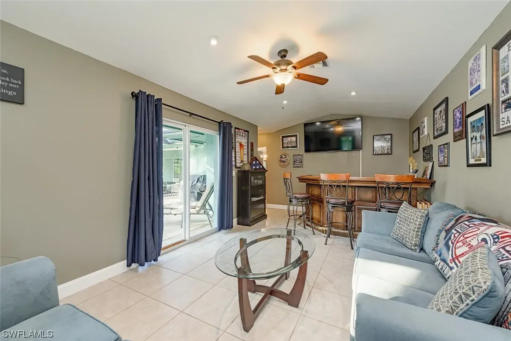 1931 Countess Court Naples FL 34110