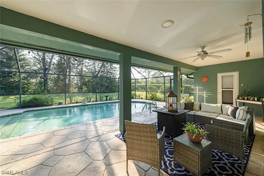 1931 Countess Court Naples FL 34110