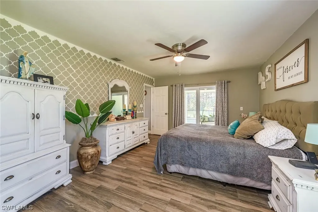 1931 Countess Court Naples FL 34110