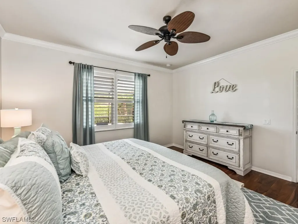 8050 Princeton Drive Naples FL 34104