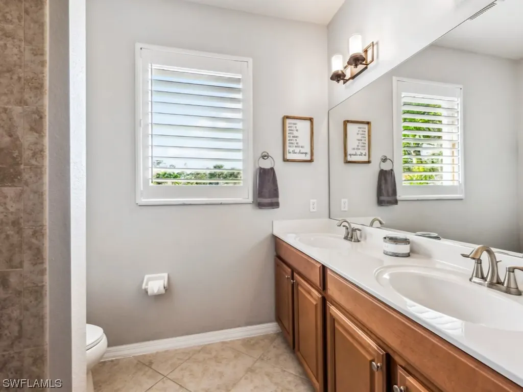 8050 Princeton Drive Naples FL 34104