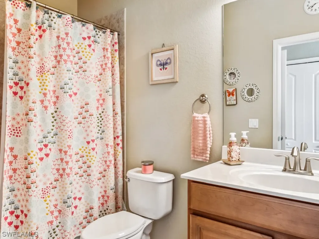8050 Princeton Drive Naples FL 34104