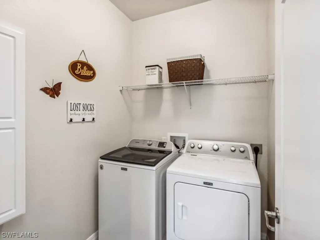 8050 Princeton Drive Naples FL 34104