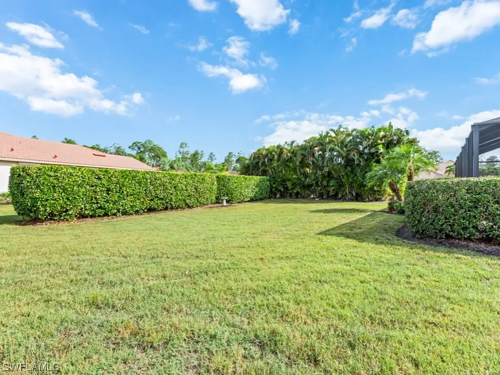 8050 Princeton Drive Naples FL 34104