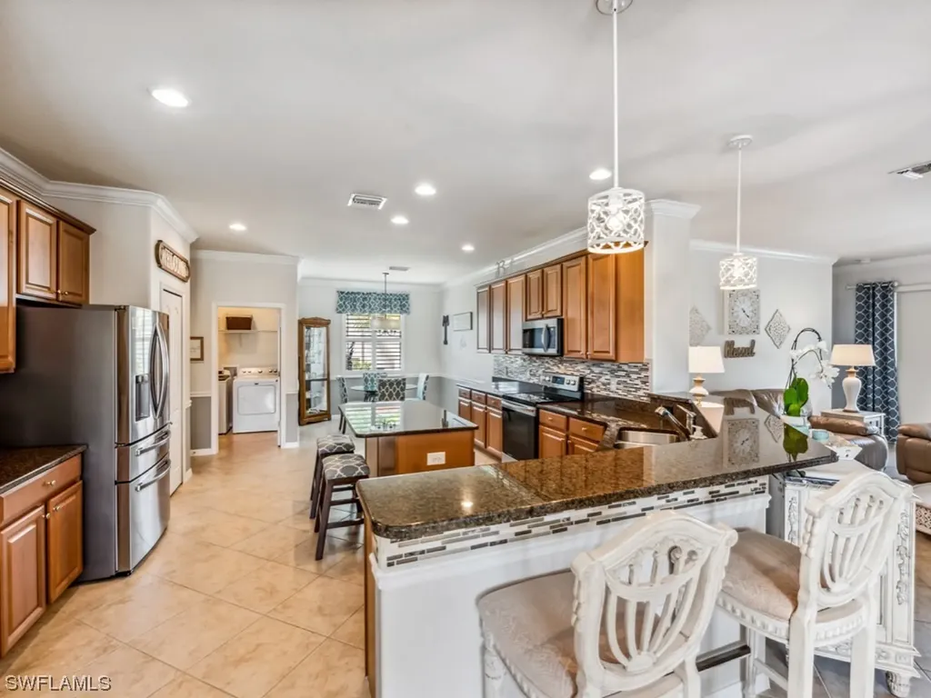 8050 Princeton Drive Naples FL 34104