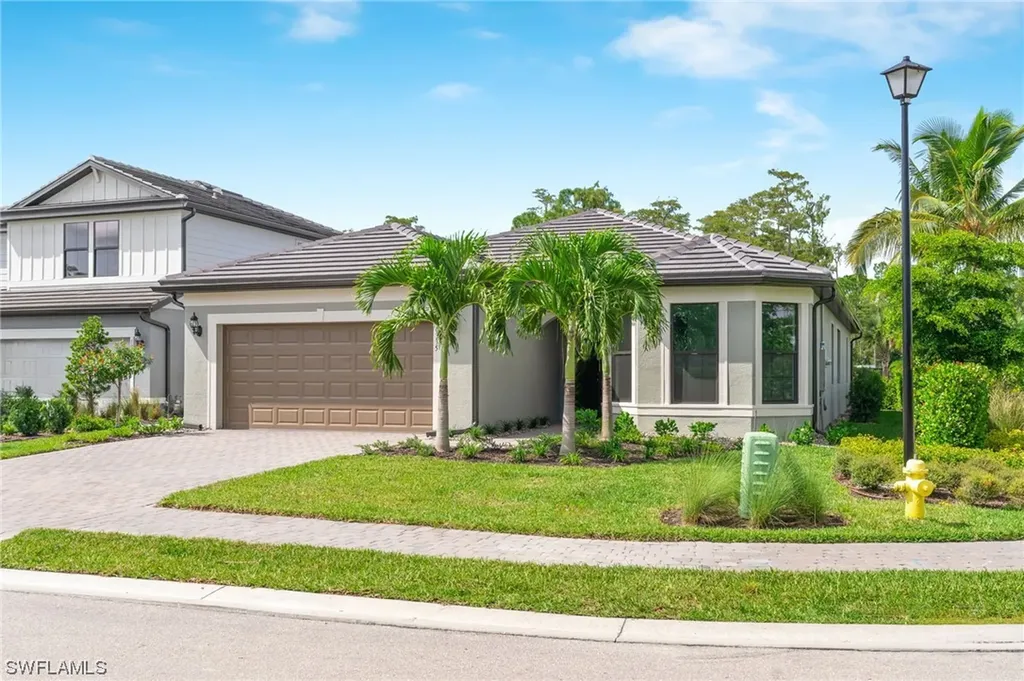 10335 Ventana Lane Naples FL 34120