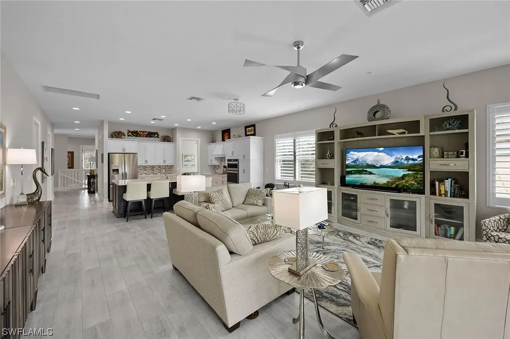 7781 Hawthorne Drive Naples FL 34113