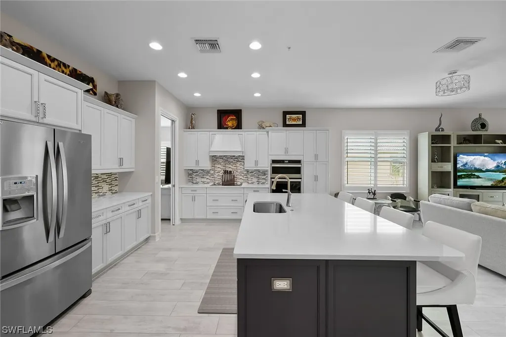 7781 Hawthorne Drive Naples FL 34113
