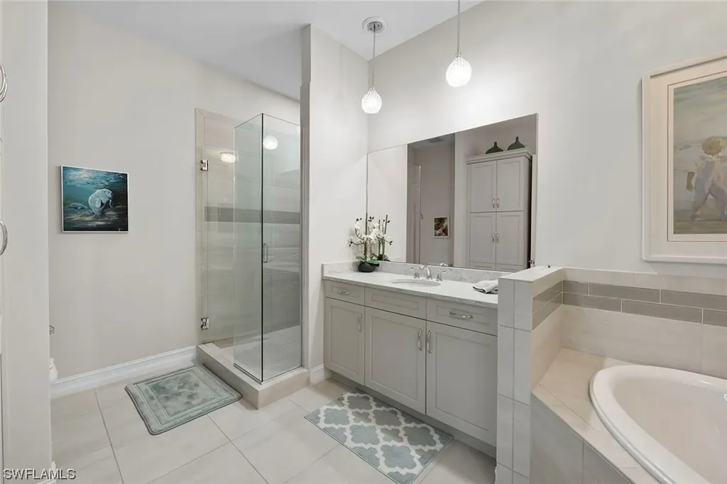 7781 Hawthorne Drive Naples FL 34113