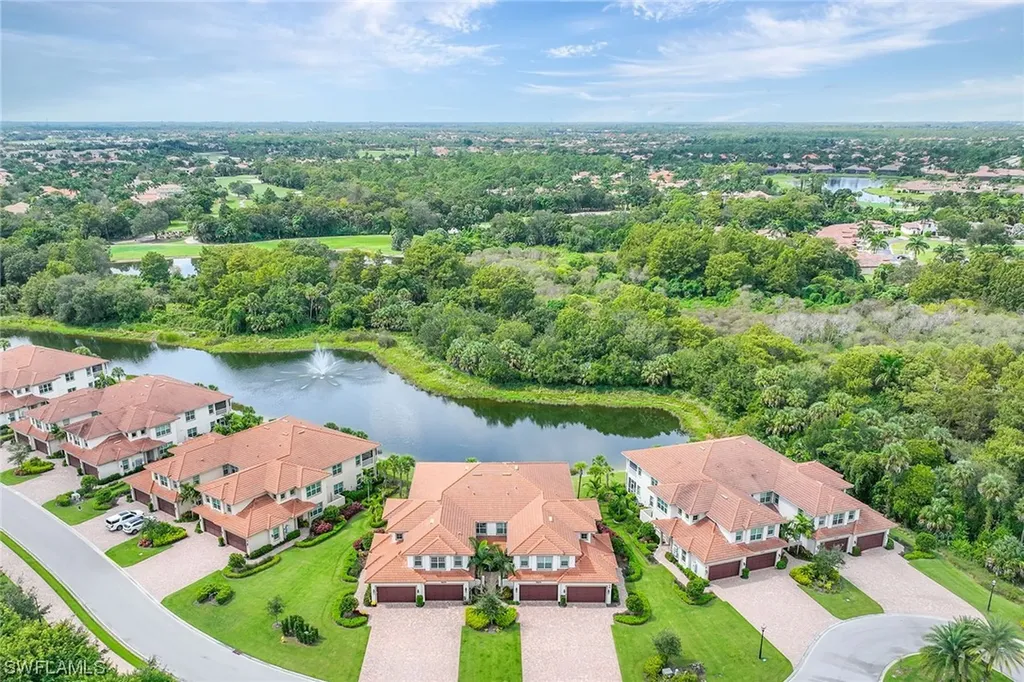 7781 Hawthorne Drive Naples FL 34113