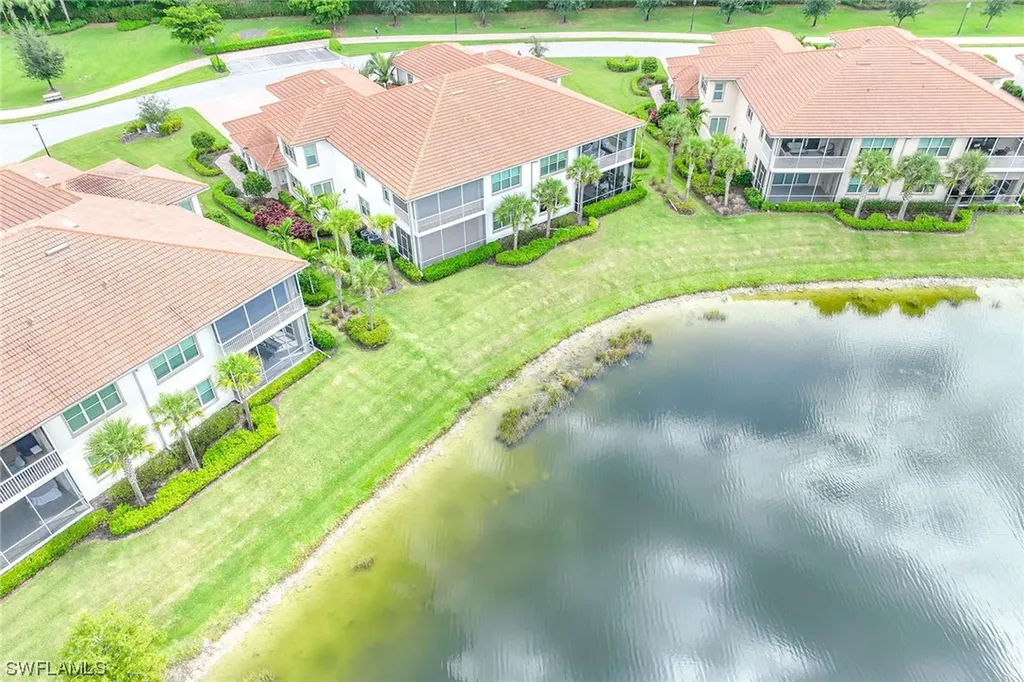 7781 Hawthorne Drive Naples FL 34113