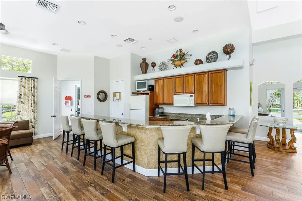7781 Hawthorne Drive Naples FL 34113