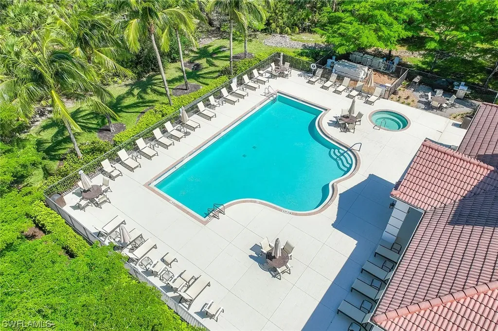 7781 Hawthorne Drive Naples FL 34113