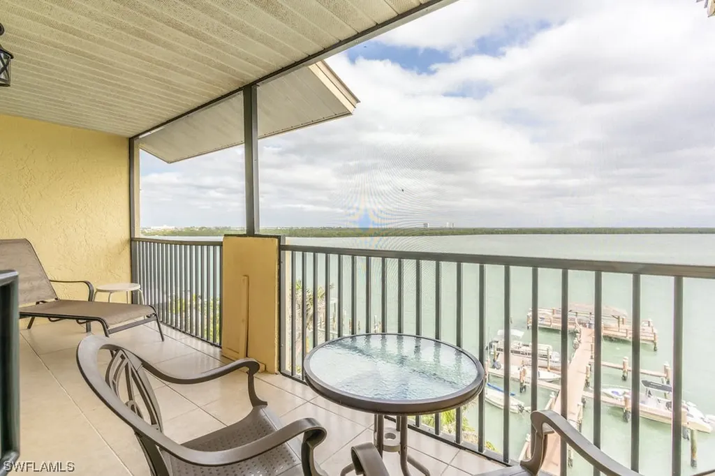 10 Tampa Place Marco Island FL 34145