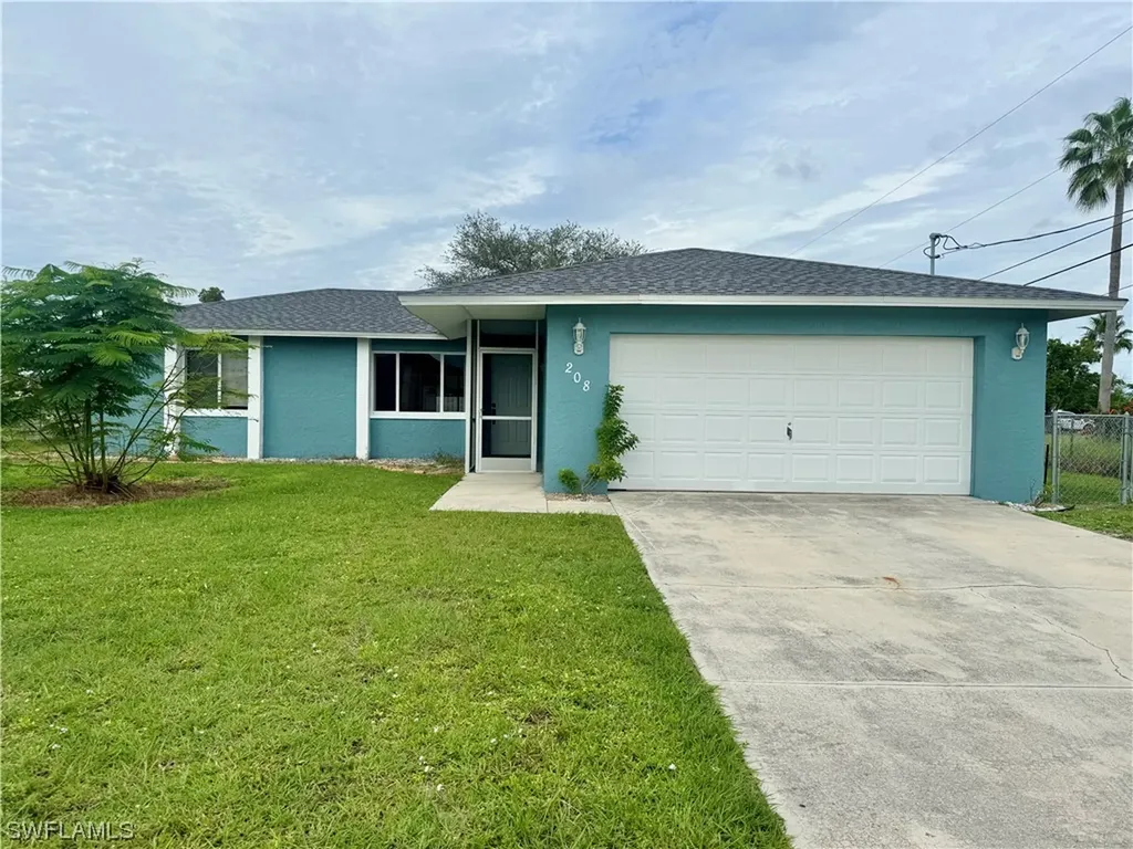 208 SE 4th Place Cape Coral FL 33990