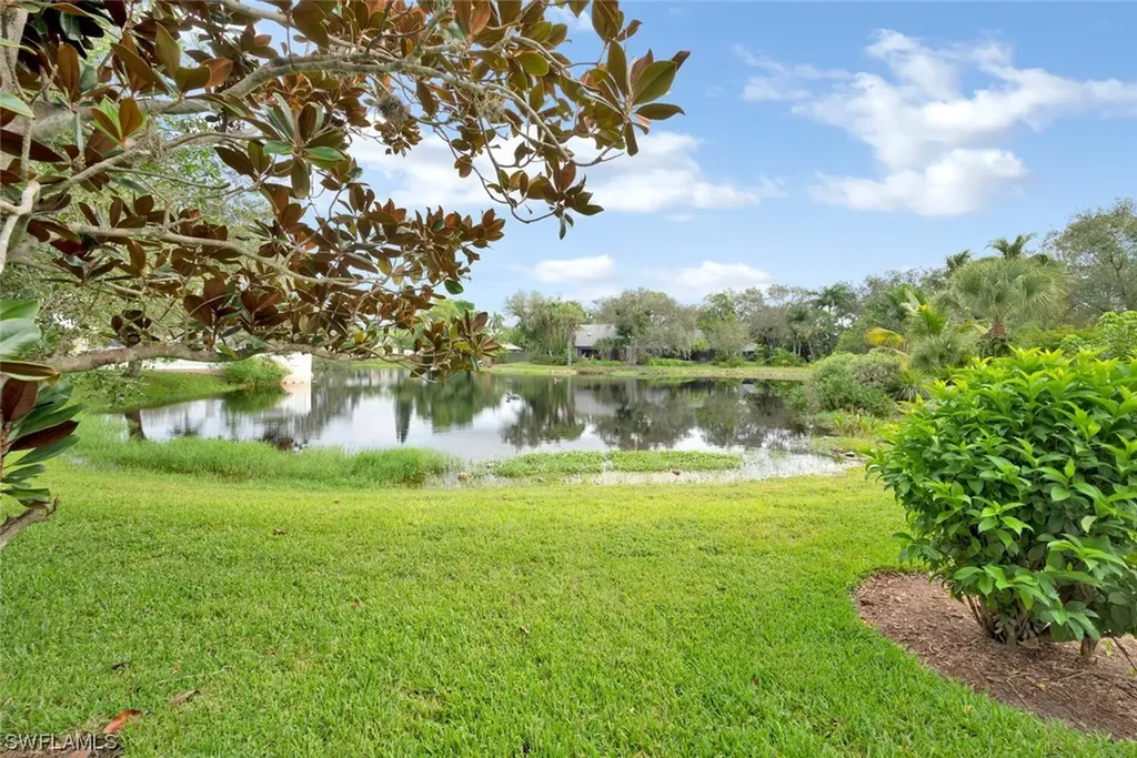 1245 Solana Road Naples FL 34103