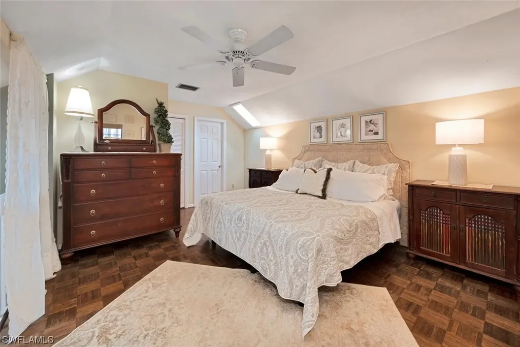 1245 Solana Road Naples FL 34103