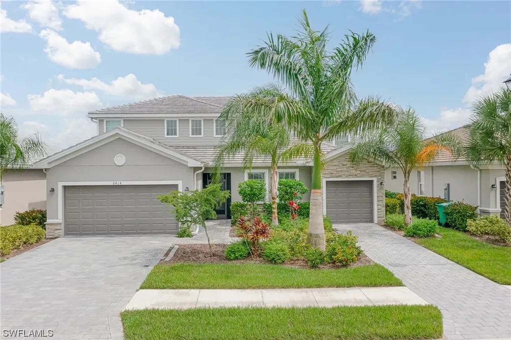 2414 Orchard Street Naples FL 34120
