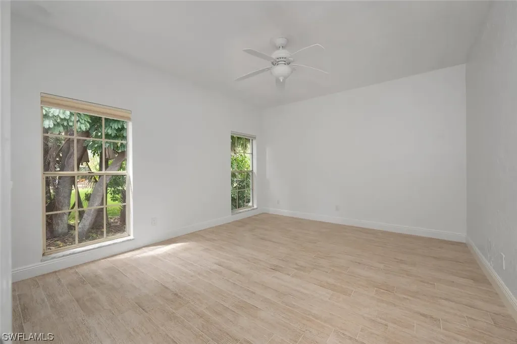 452 Sharwood Drive Naples FL 34110