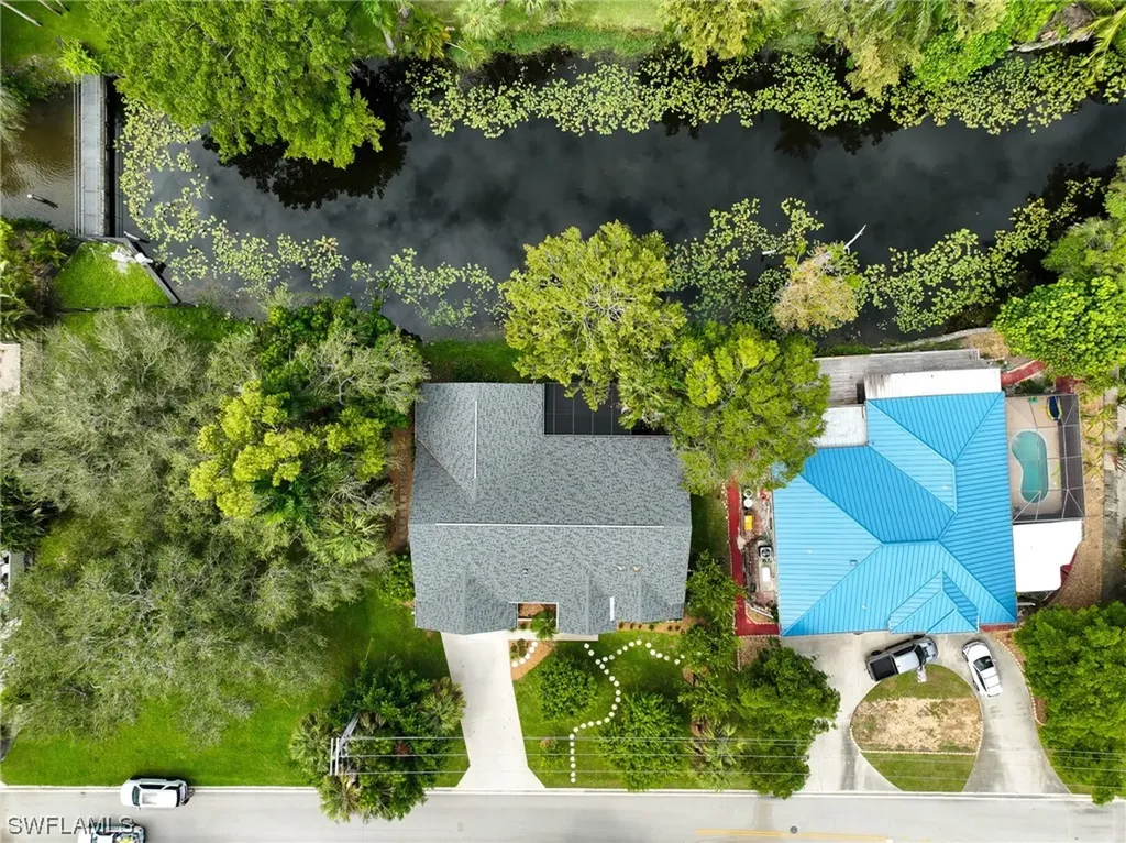 452 Sharwood Drive Naples FL 34110