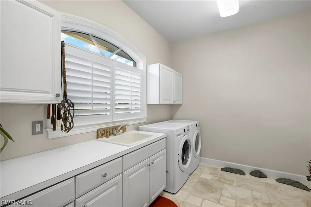 848 Birdie View Point Sanibel FL 33957