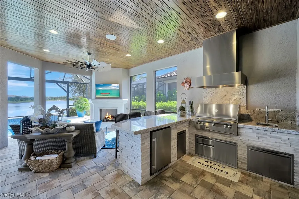 9410 Galliano Terrace Naples FL 34119
