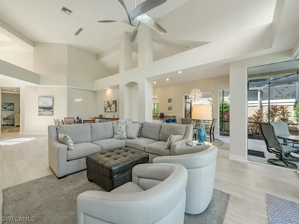 3450 Riviera Lakes Court Bonita Springs FL 34134