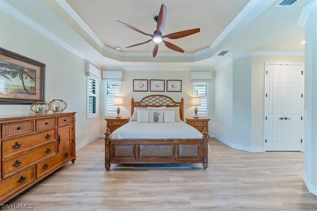 3022 Aviamar Circle Naples FL 34114
