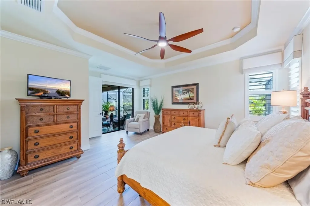3022 Aviamar Circle Naples FL 34114