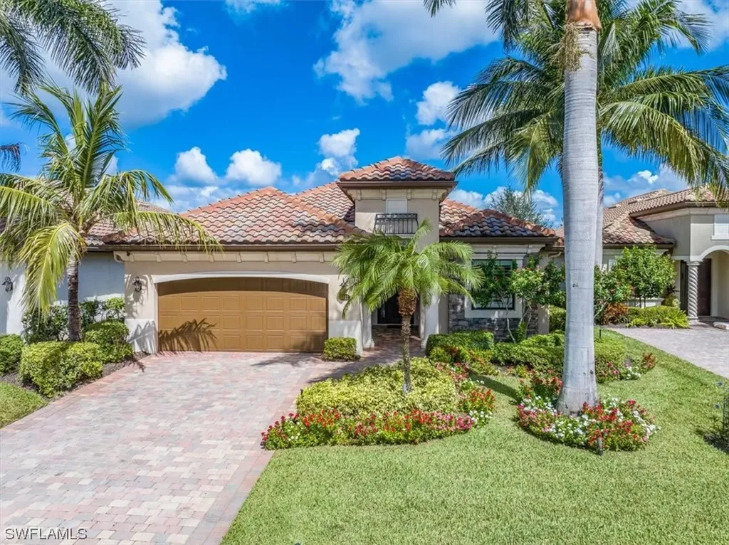 3022 Aviamar Circle Naples FL 34114