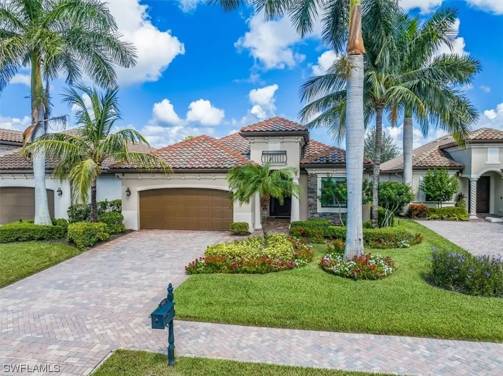 3022 Aviamar Circle Naples FL 34114