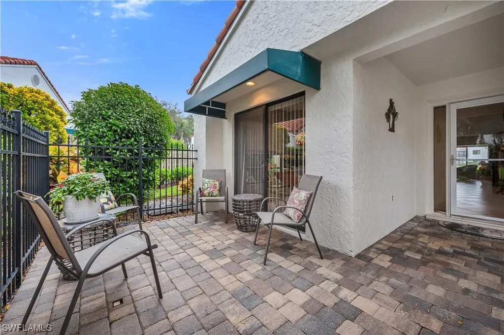 509 Beachwalk Circle Naples FL 34108