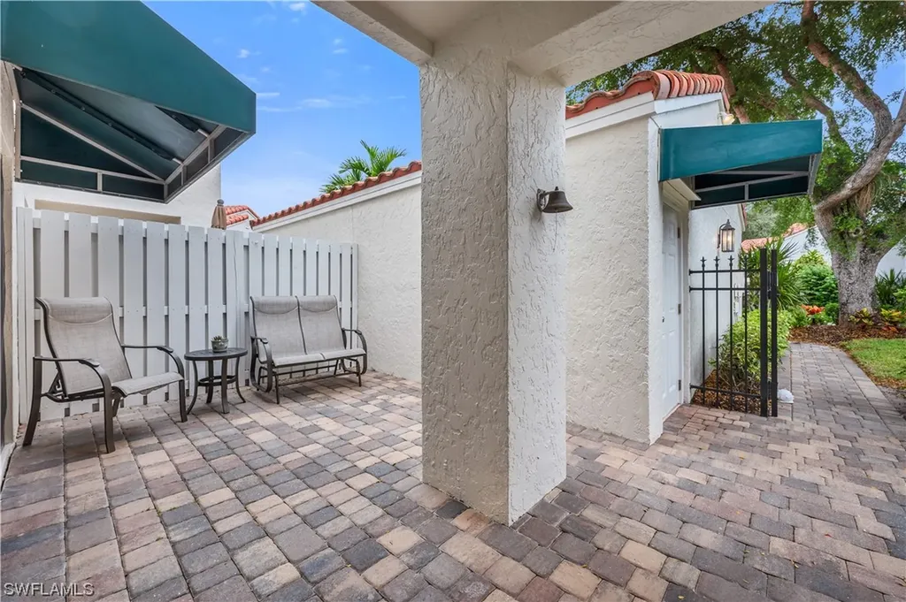 509 Beachwalk Circle Naples FL 34108