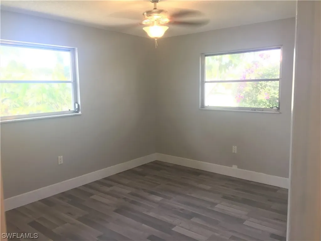 1429 S Larkwood Square Fort Myers FL 33919