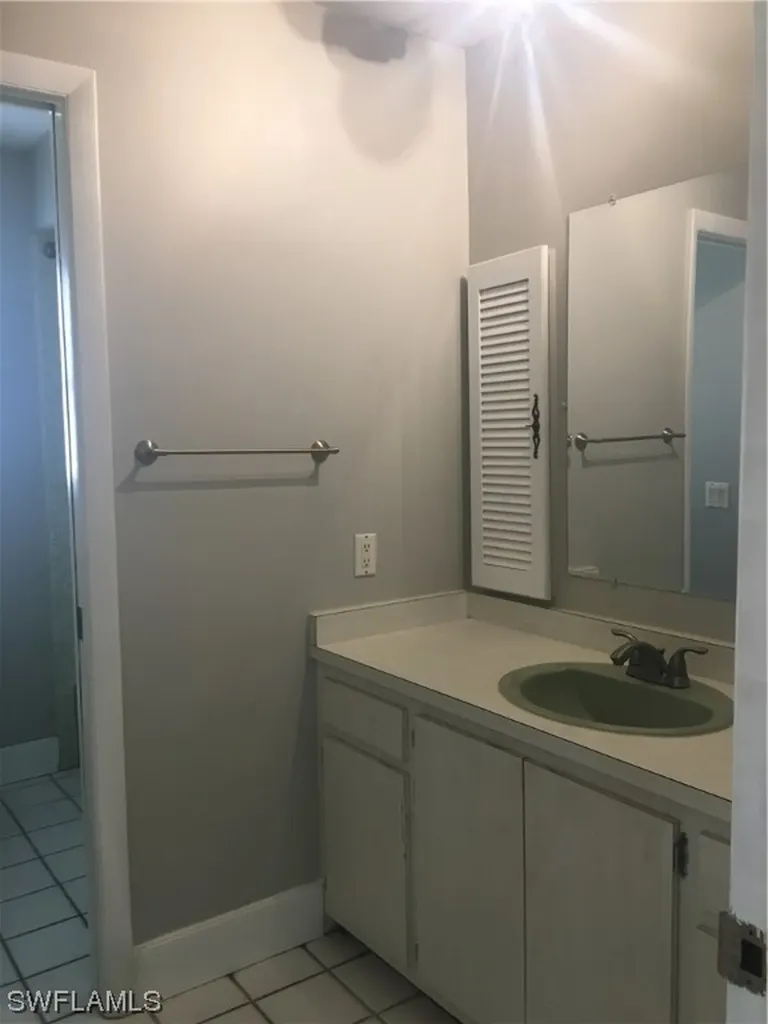 1429 S Larkwood Square Fort Myers FL 33919