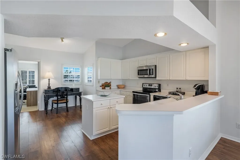 1651 Bermuda Greens Boulevard Naples FL 34110
