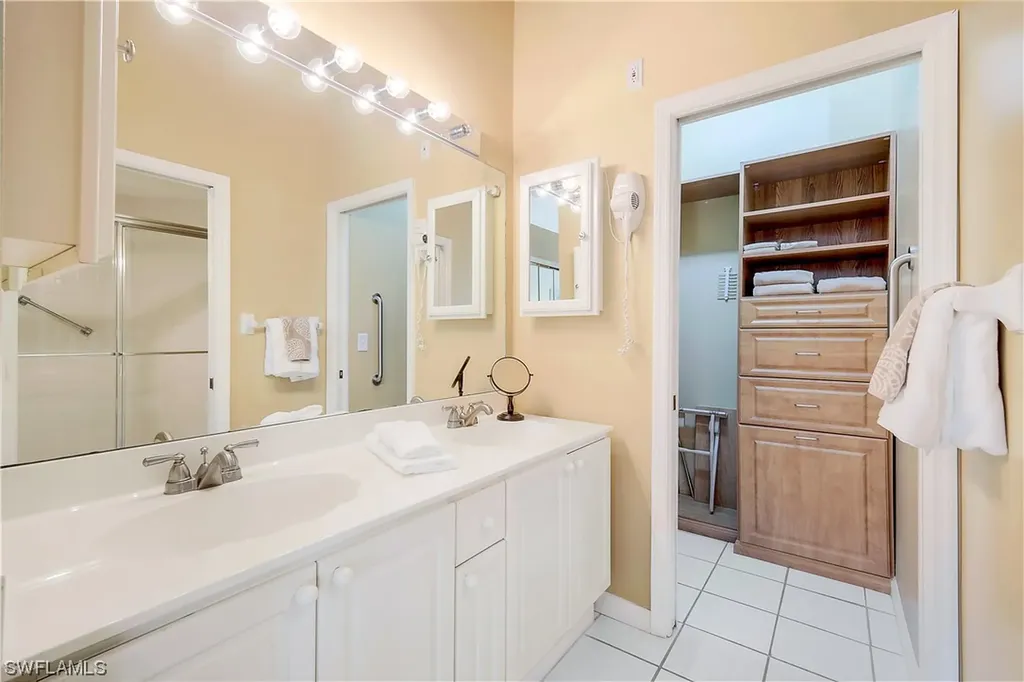 1651 Bermuda Greens Boulevard Naples FL 34110