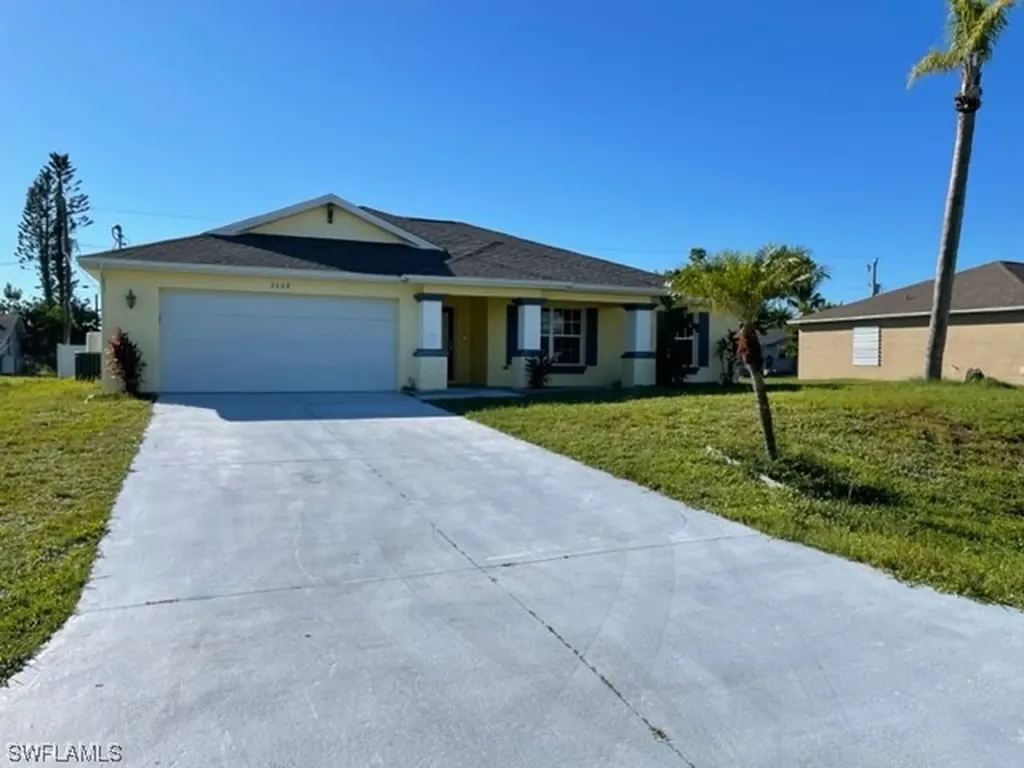 2608 NE 4th Place Cape Coral FL 33909